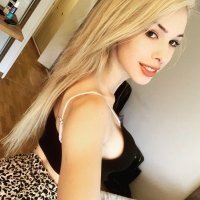 Gorgeous TS Julia Pressinatte