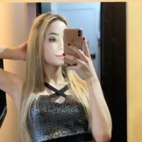 Gorgeous TS Julia Pressinatte