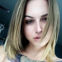 Beautiful face on TS Lily a stunning shemale