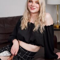 Trans schoolgirl Minx Maven