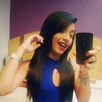 Petite shemale teenager Beatriz Sampaio