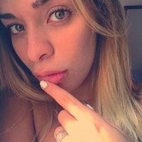 Stunningly pretty shemale Fernanda Aguiar