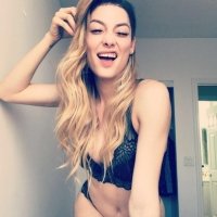 Gorgeous TS Claudia Santos