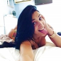 TS Juliana Soares so cute